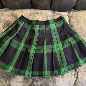 American Eagle plaid skirt